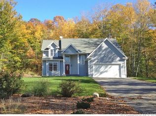 116 Comstock Trl, East Hampton, CT 06424