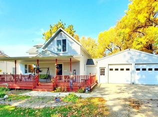 825 Halverson St, Forest City, IA 50436