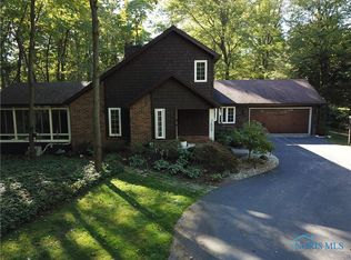 2609 Gradwohl Rd, Toledo, OH 43617