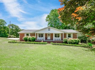 368 Fairlane Cir, Alexander City, AL 35010