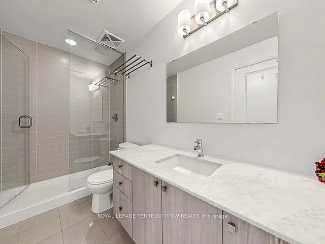 12 Woodstream Blvd #Townhouse 114 — Photo 11
