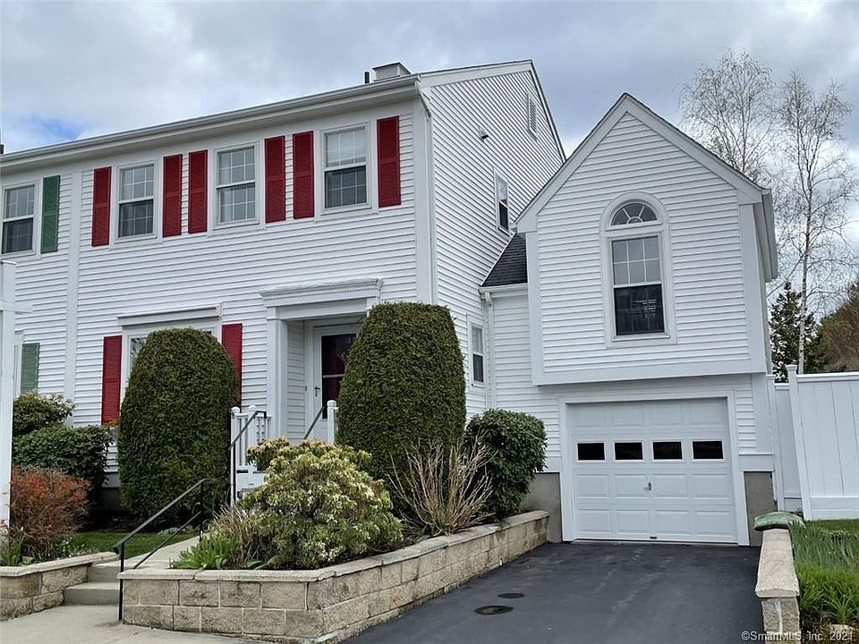 1st image of 35 Coveside Ln #35