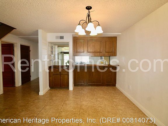 4th image of 17930 Valle De Lobo Dr