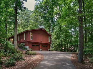 74 Morgan Cir, Amherst, MA 01002