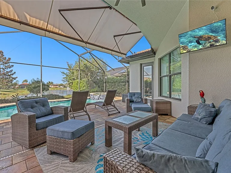 23273 Salinas Way — Photo 31
