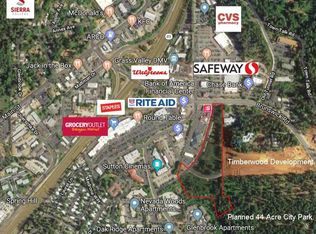 961 Plaza Dr, Grass Valley, CA 95945