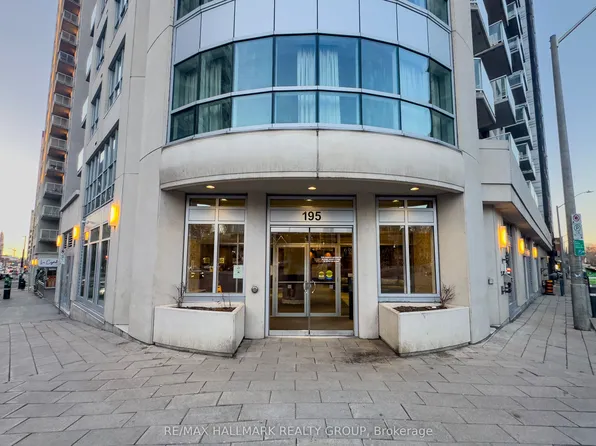 195 Besserer St #2701, Ottawa, ON K1N 0B6