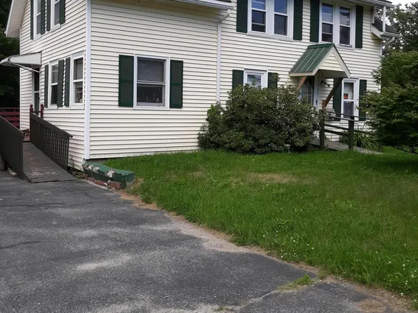 754 Cooper Rd, Chelsea, ME 04330