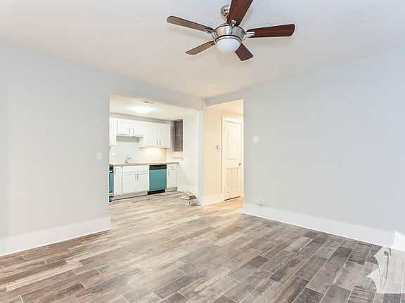 3rd image of 2921 W Logan Blvd #2924-2W