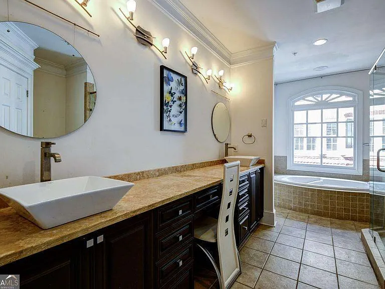834 Clifton Heights Ln NE — Photo 14
