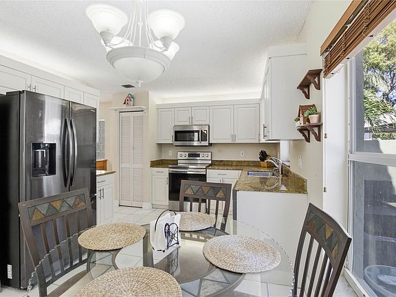 3rd image of 4549 Purdue Drive