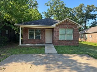 2204C College Dr, Texarkana, TX 75503