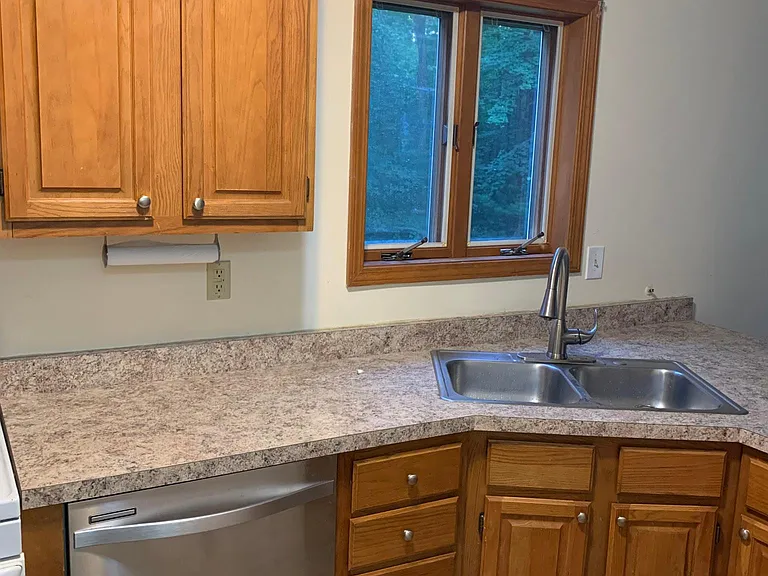 115 Woodin Rd #A — Photo 9