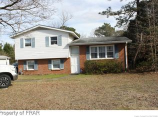 1927 Ireland Dr, Fayetteville, NC 28304