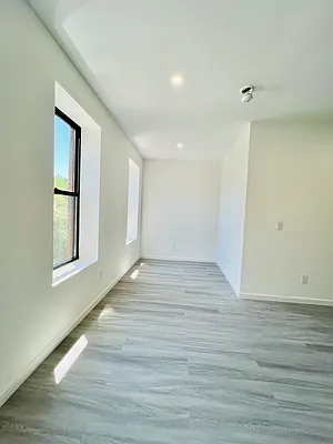 Rented by Homes R Us Realty Of NY Inc | media 17