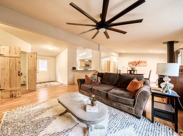 10648 Honeybear Ln, Whitmore, CA 96096