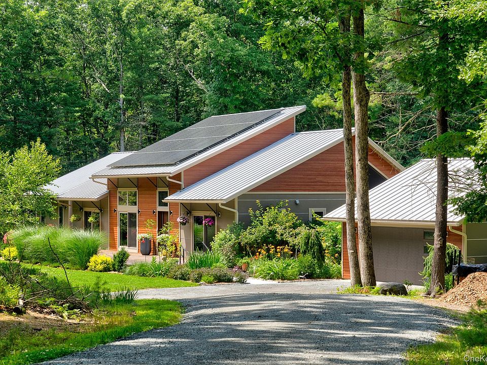 1st image of 116 Francis Drive