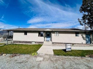 250 South Harris -3 Units, Manson, WA 98831