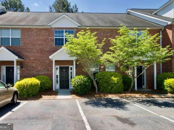 24 Intown Pl, Fayetteville, GA 30214