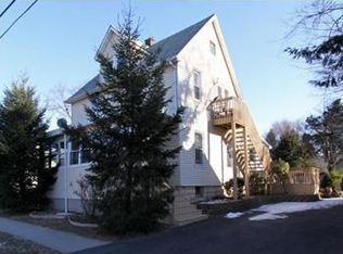 342 N Lincoln Ave, Middlesex, NJ 08846