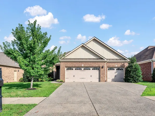 183 Meandering Dr, Lebanon, TN 37090