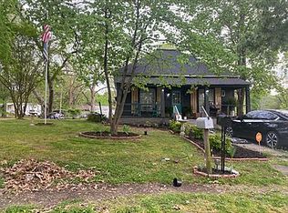 805 Erwin St, Des Arc, AR 72040