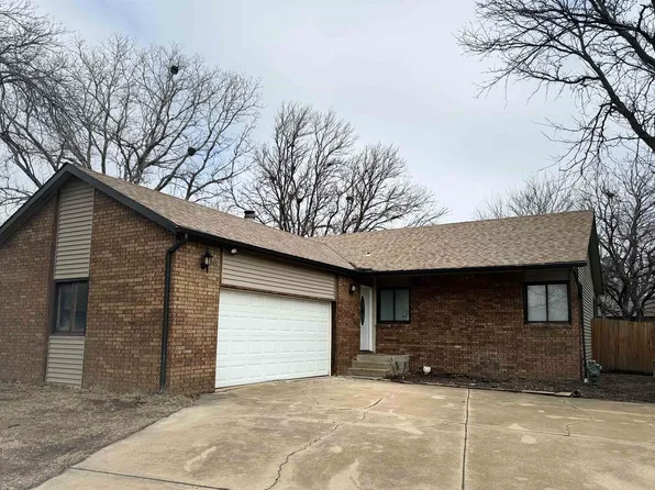 2530 S Lori Ct, Wichita, KS 67210