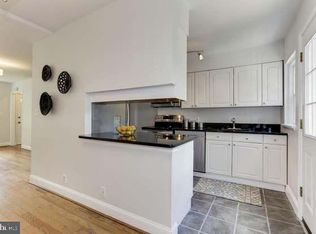 3266 S Utah St, Arlington, VA 22206