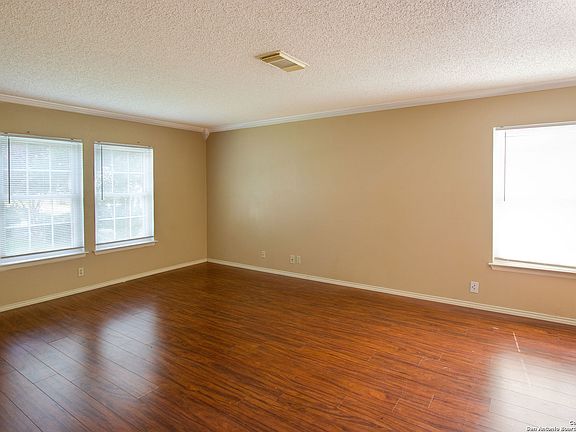 2nd image of 6611 MEADOW FAWN DR