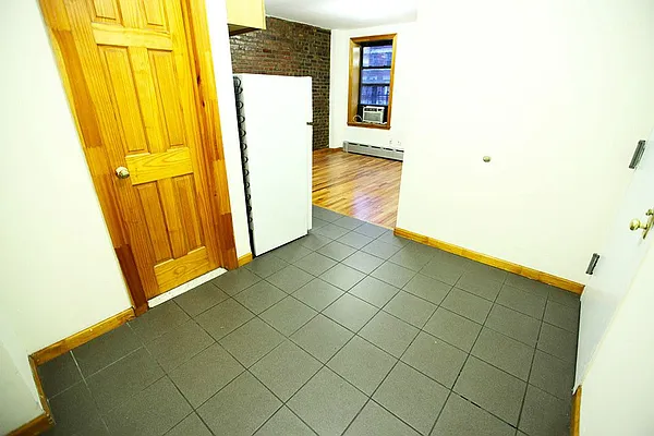 Rented by Keller Williams NYC | media 8