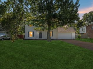 694 Hollandale Rd, La Vergne, TN 37086