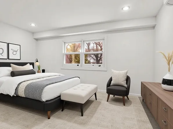 5618 Sylvan Avenue image 6 of 30