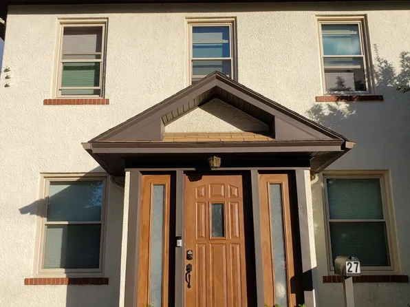 27 Tompkins Cir, Staten Island, NY 10301