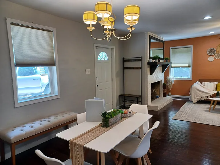1645 Loring Dr NW — Photo 11