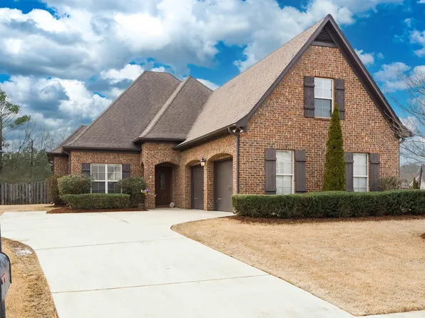 221 Lacey Ave, Maylene, AL 35114