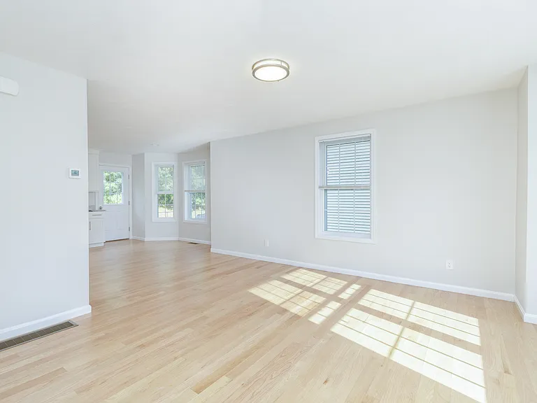 Chelmsford Housing Authority Affordable Apartments (income restricted) — Photo 36