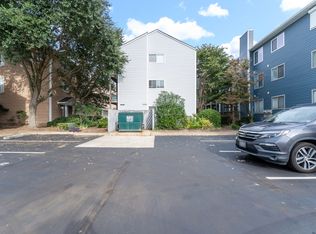 2316 Starfish Rd APT 102, Virginia Beach, VA 23451