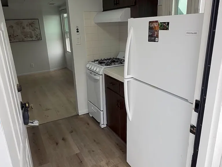2247 Brant St #2 — Photo 9