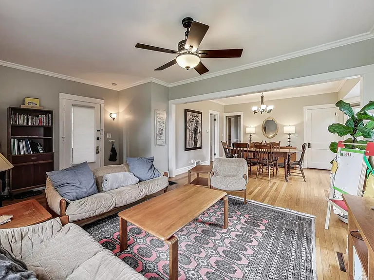 36 E Touhy Ave — Photo 5