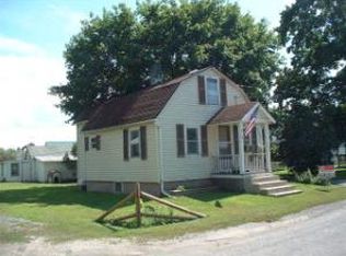 66 Cherry St, Dewart, PA 17730