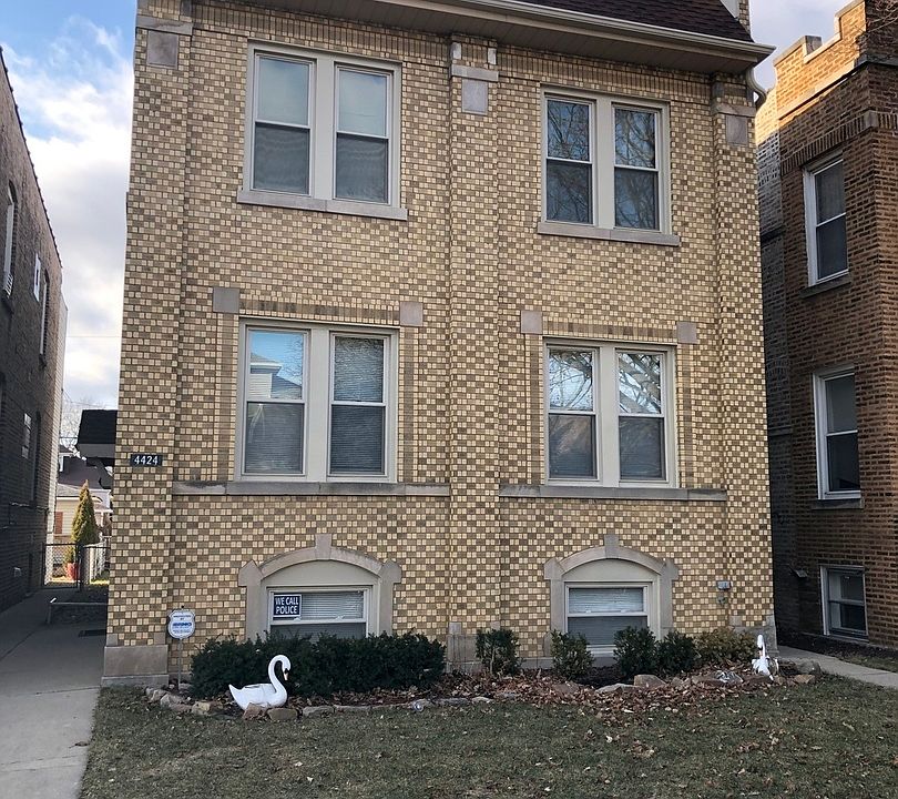 1st image of 4424 N Marmora Ave #1