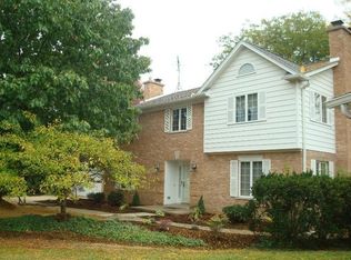 2235 Tilsby Ct, Ann Arbor, MI 48103