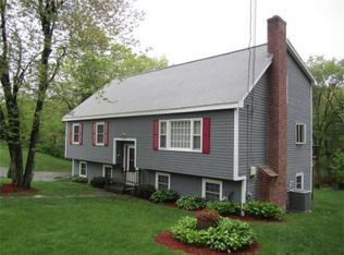 110 Greenmeadow Dr, Tewksbury, MA 01876