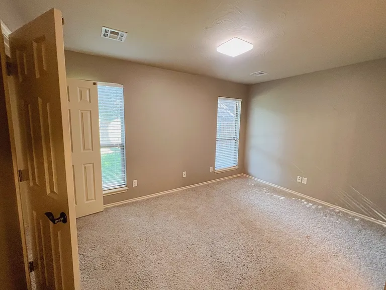 3124 Viewmont Ct — Photo 33