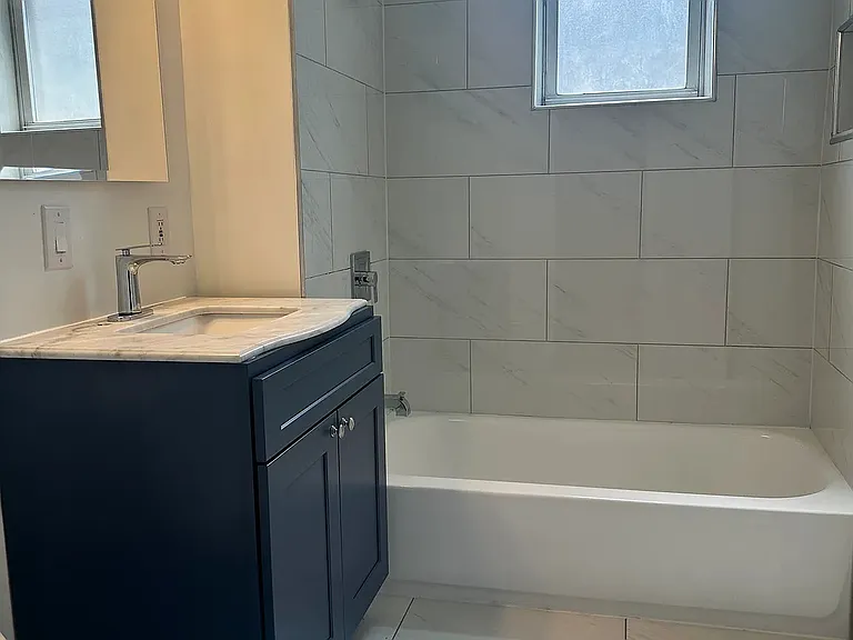 1643 S Millard Ave #2 — Photo 5