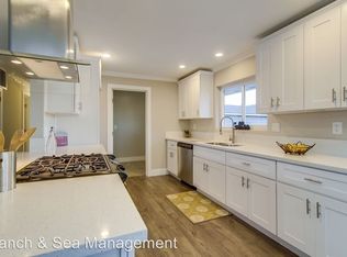 1598 Avocado Rd, Oceanside, CA 92054