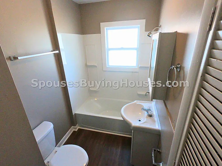 2517 S McClure St — Photo 15
