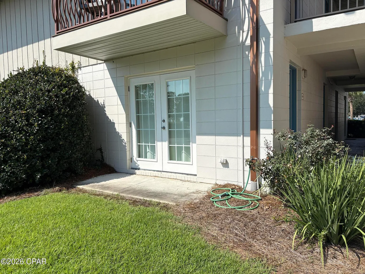 2 bed, 970 sqft, $1,650 — Photo 1
