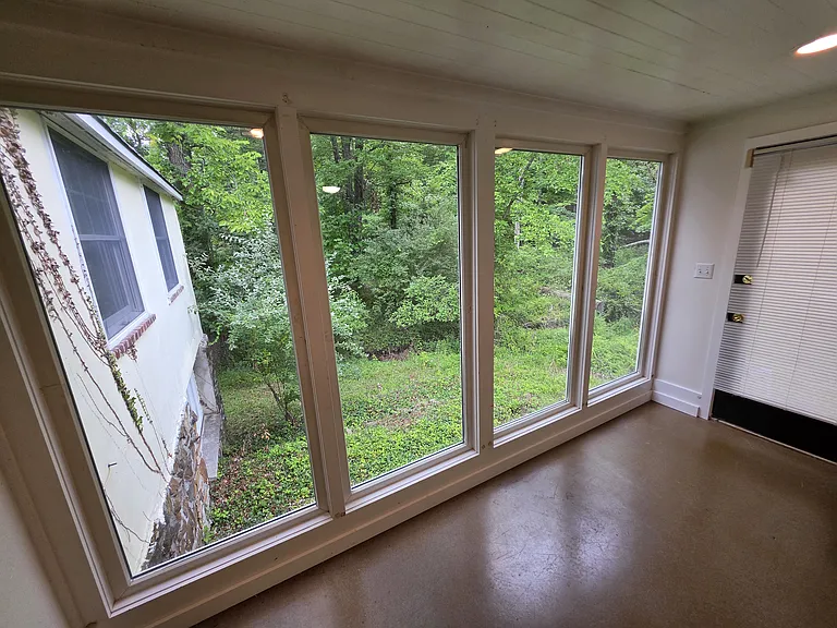148 Liberty Corner Rd — Photo 2