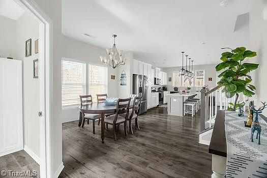 5th image of 355 Tuttle Rd